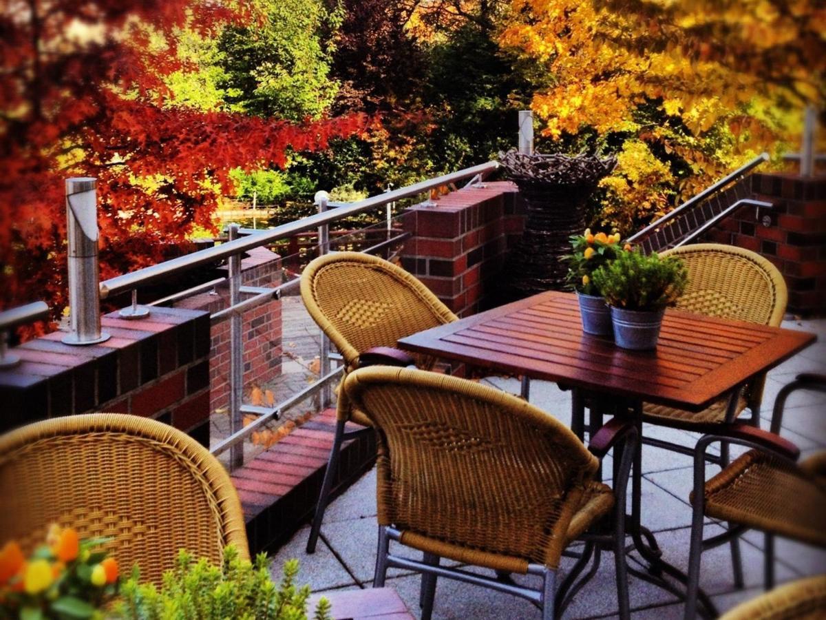 Germania Hotel Am Schlosspark Meyenburg  외부 사진